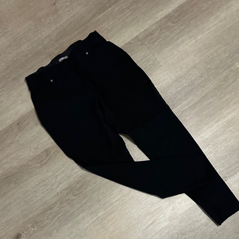 Maurices Women's Black Pull On Pant